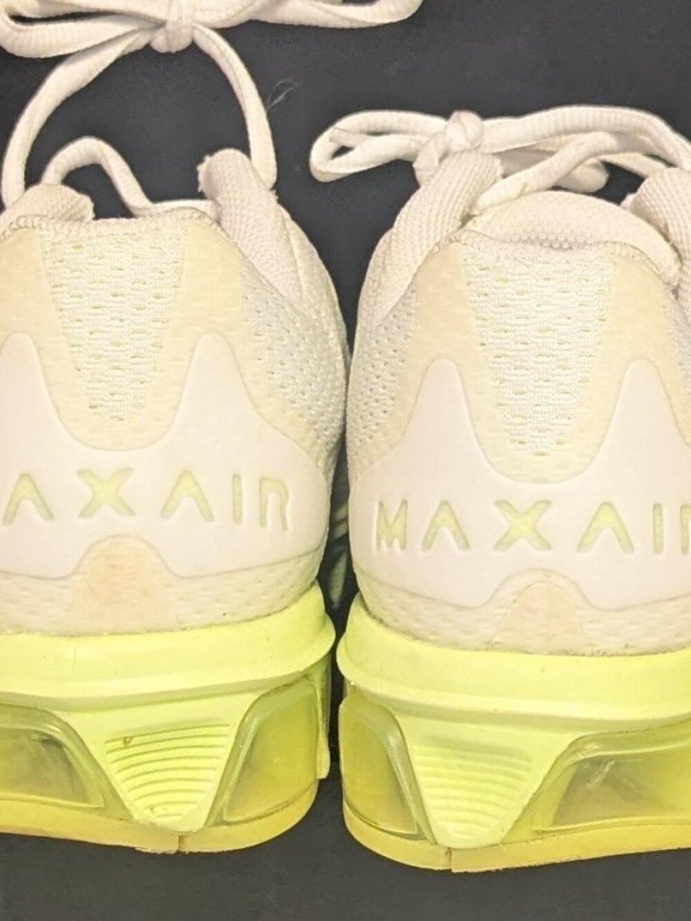Nike Air Max women's sneaker in size 8.5 - Picture 6 of 7